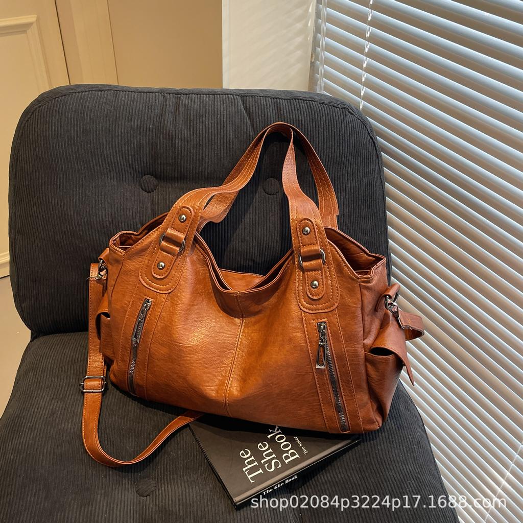 2025 neue Retro-Umhängetasche aus weichem Leder, lässige Textur, große Kapazität, vielseitige Tasche für Pendler, Outdoor-Reisen