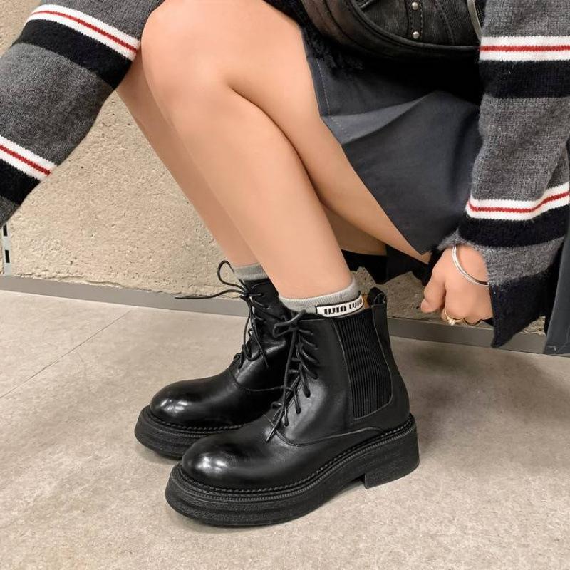 New women's leather boots medium heel large size women's boots lace-up medium heel leather Martin boots autumn and winter cowhide low boots women