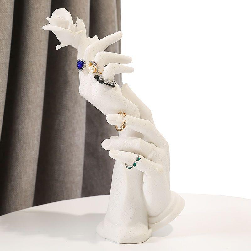 Resin Handmold Jewelry Display Stand Creativering Storage Bracelet Rings Jewelry Display Stand Rack Decoration of Ornaments Prop