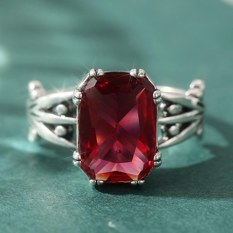 Anello Quadrato Rosa Vintage Splendido in Zirconia Sintetica per la Moda Femminile Gioielli Argentei Raffinati Regali per Banchetti Festival