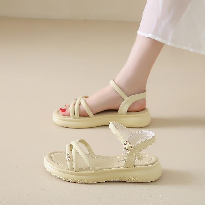 

Наступая на дерьмо, чувствуя толстую подошву римских сандалий, женские летние 2025, новые, с фееричным ветром, носить, мягкая подошва, не устают ноги, пляжная обувь 40 бежевый