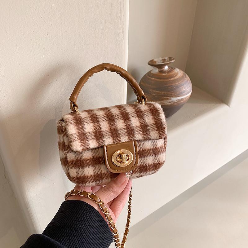 Stylish Color-block Woven Bag For Women 2023 New Winter Fashion Small Square Bag Brown Portable