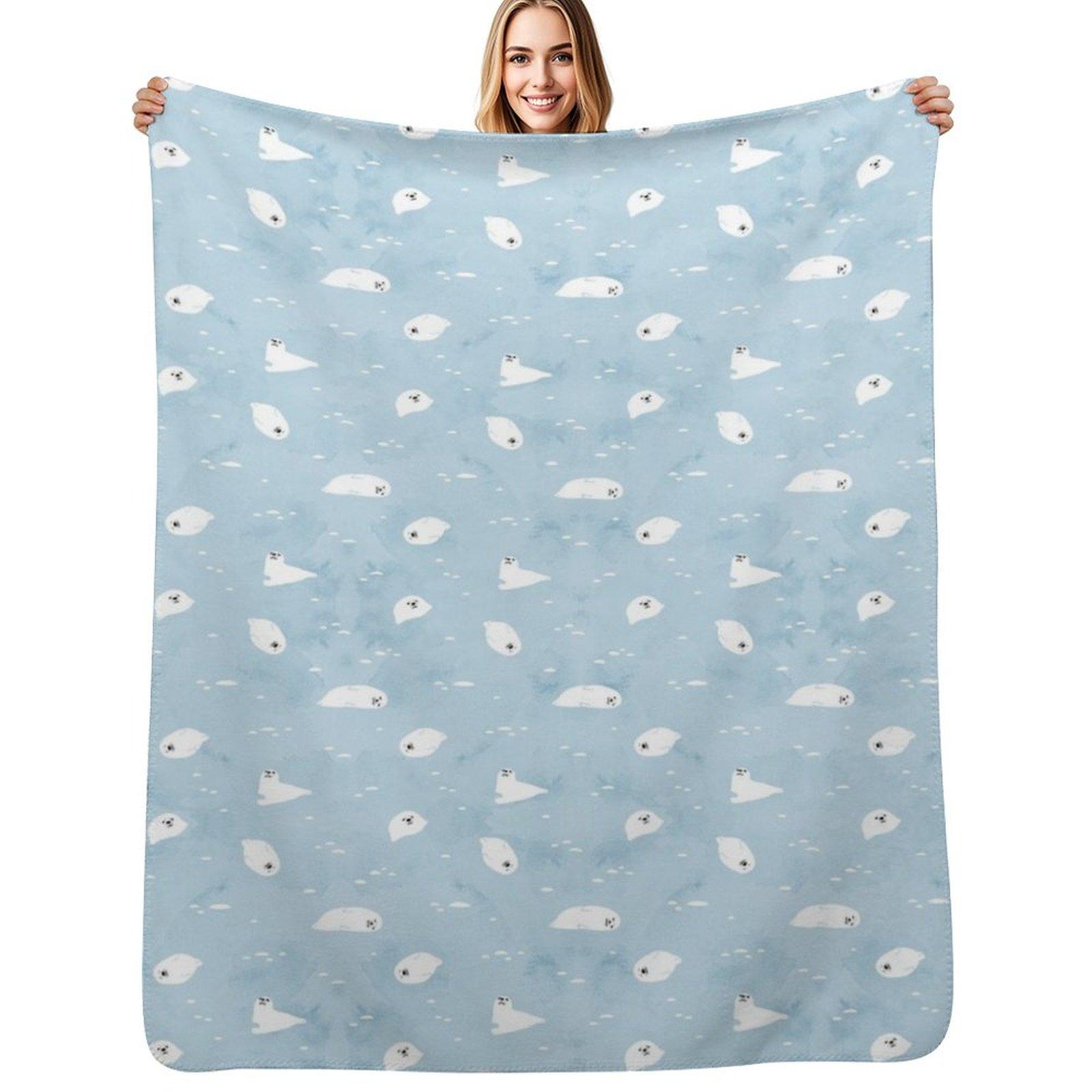 Baby Seal Pattern Throw Blanket Warm Comfortable Blanket for Office Napping Size: 75*100cm, Weight: 230 GSM