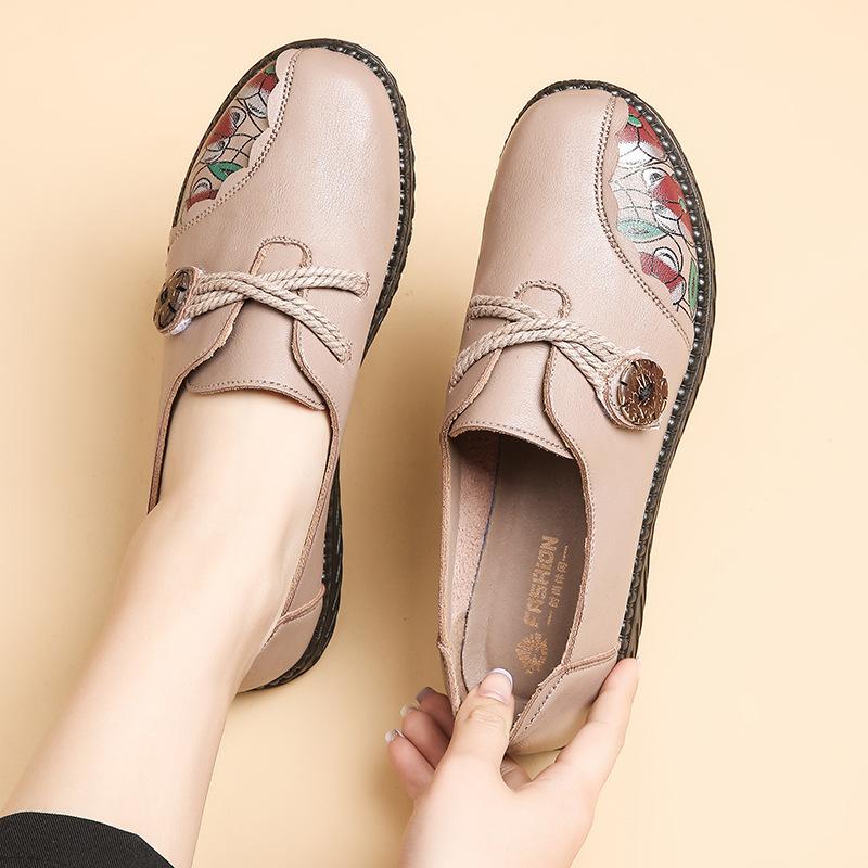 

New spring and autumn mother shoes soft sole single shoes middle-aged and elderly women s shoes middle-aged and elderly comfortable moisturizing moon 41