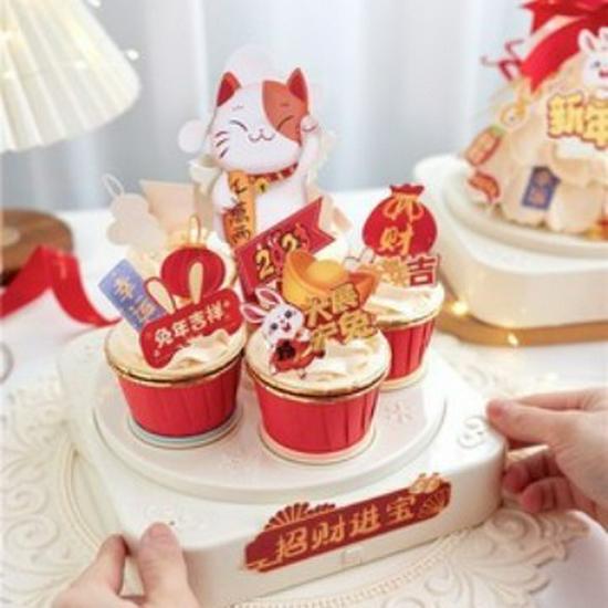 Automatic Rotating Dessert Sushi Display Stand for Cakes and Parties