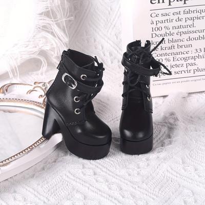 Păpuși și jucării moi – Accesorii și îmbrăcăminte pentru păpuși