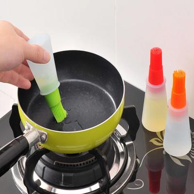 Grease Bottle Brush Silicone with Grill Brush Grease Dispenser Scale High Temperature Resistant Sauce Brush Kitchen Grill Tools