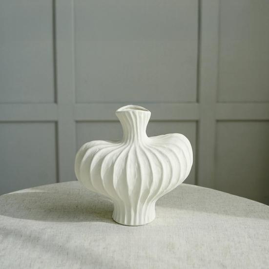 Decorative Vase Minimalist Plastic Vase Art Vase Table Centerpiece