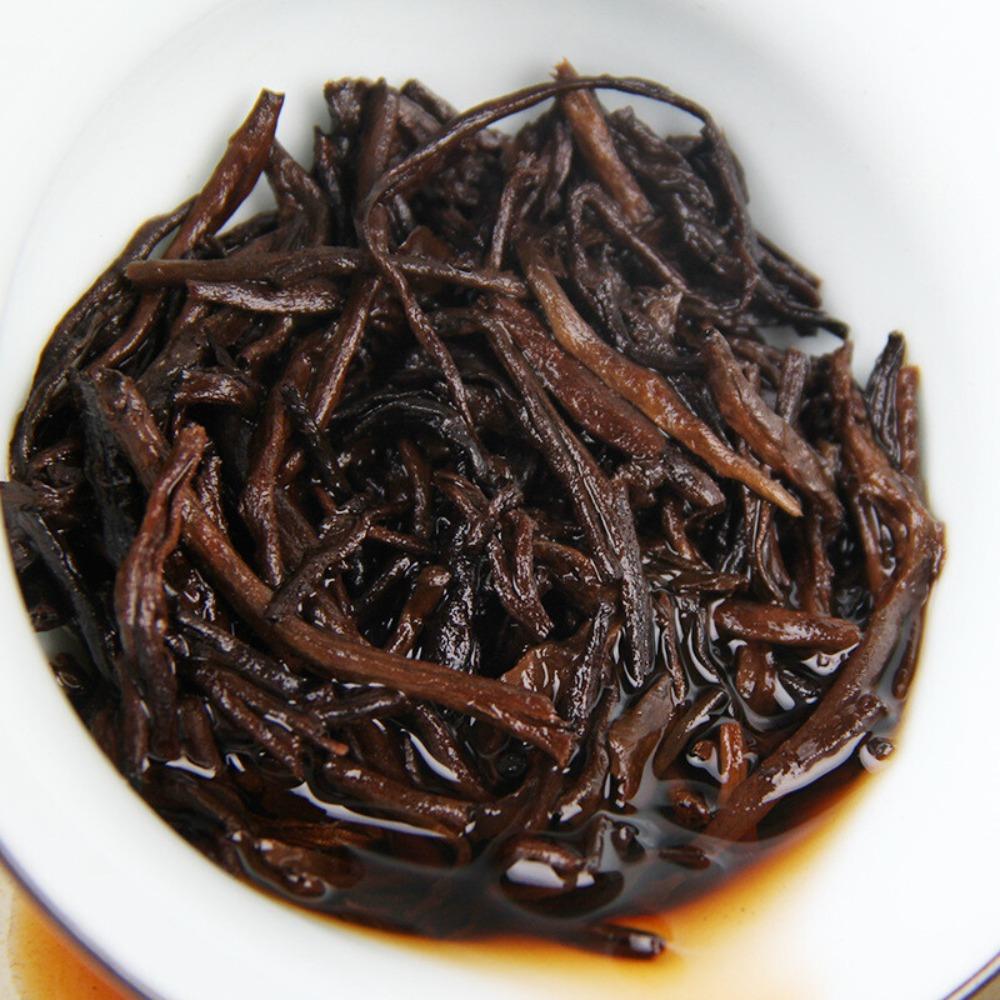 Natural Spring Black Ripe Pu-Erh Tea Emperor Cake Single Bud 357g