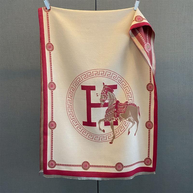 Autumn New Cashmere Tassel Scarf Women's Fashion Age-reducing Jacquard Scarf Warm and Thickened Large Shawl