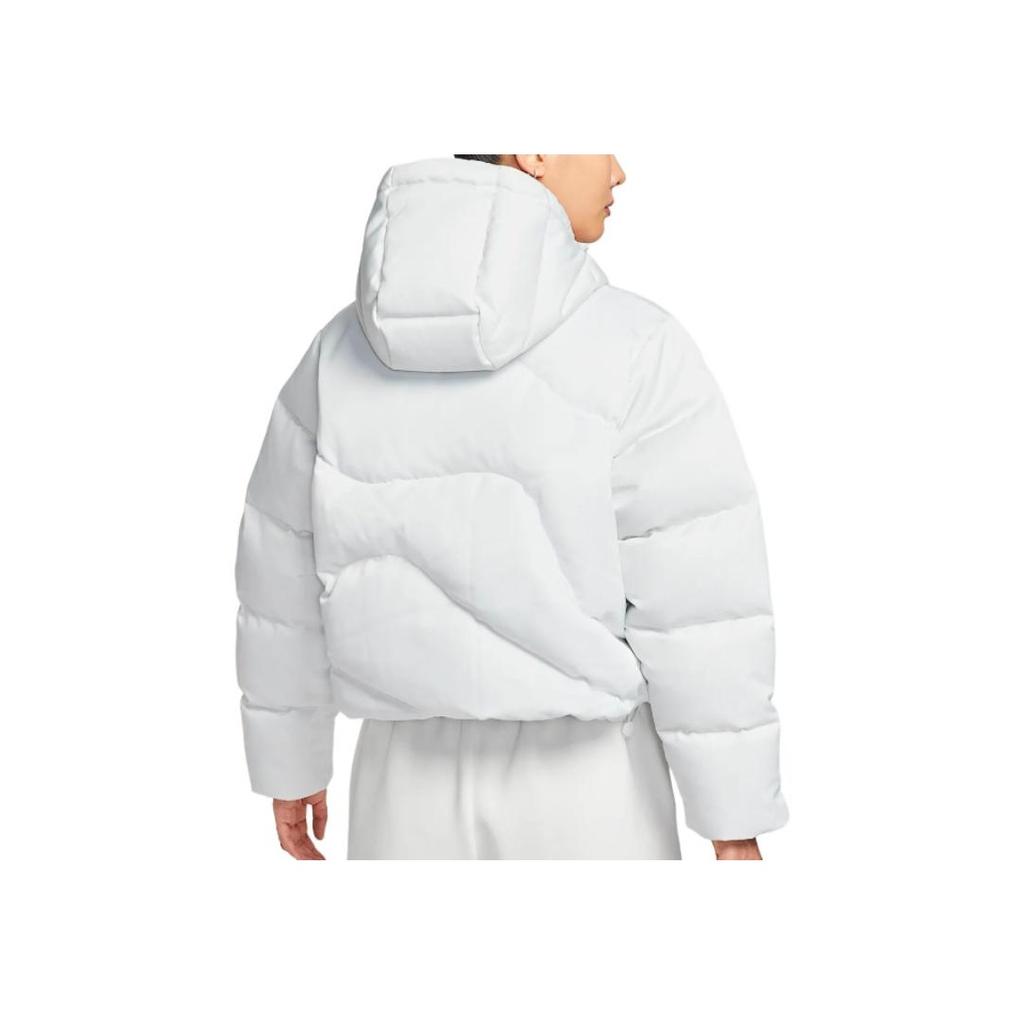 Nike Sportbekleidung Swoosh Serie Therma-Fit Oversized Daunenjacke mit Reißverschluss Damenjacken IB2006121