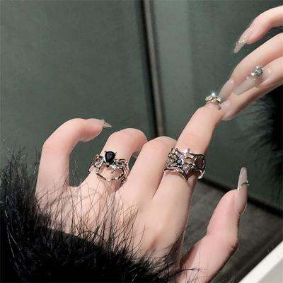 Galvaniseren Zwart Hart Spinnenweb Opening Vingerringen Irregulair Halloween Punk Gothic Ring Unisex Feestsieraden Cadeaus