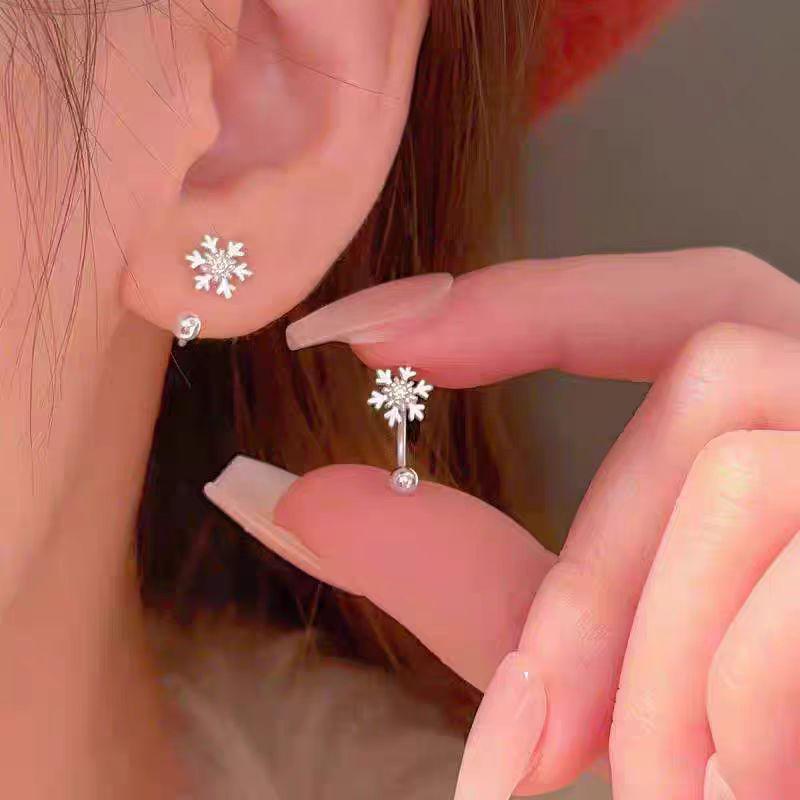 Elegant 2025 Silver Snowflake Earrings for Women - High-End Niche Design
