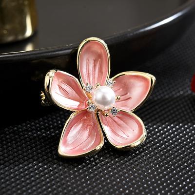 Broches y joyería para el cuerpo
