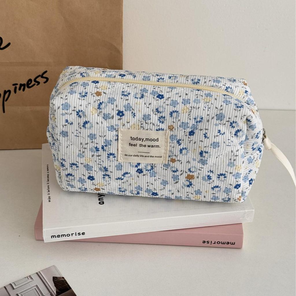 Spring Fresh Blue Floral Corduroy Makeup Bag - Portable & Versatile Storage