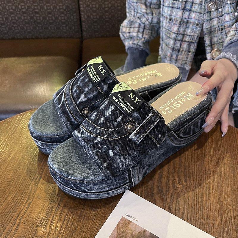 Muffin slippers women wear new trendy shoes in spring and summer fashion platform sandals one-word drag denim letter cool slippers