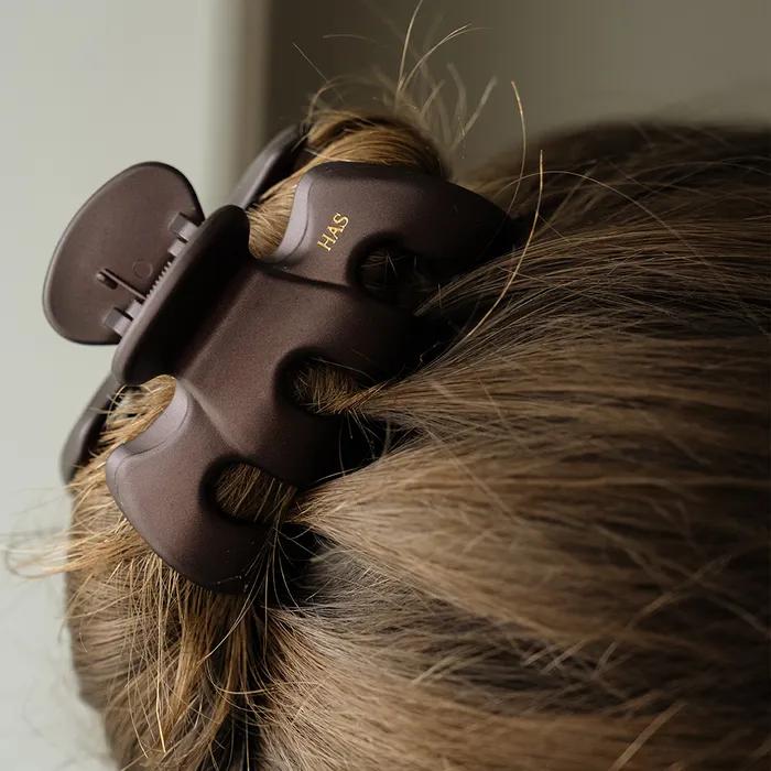 HON011 Matte Texture Hair Clip (Olive, Brown)