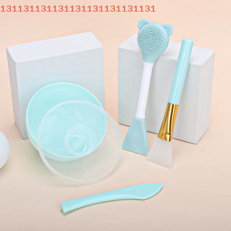 DIY Facemask Mixing Tool Kit with Soft Bowl Stick Spatula for Facial Mask Application 4PCS Silicone Face Mask Mixing Bowl Set