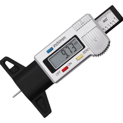Digitaler Reifenprofiltiefenmesser Messender Digitaler Tiefenmesser Kleine Größe 0-25,4 mm für Autos/Meter, Fahrrad (Schwarz) (Batterien enthalten)