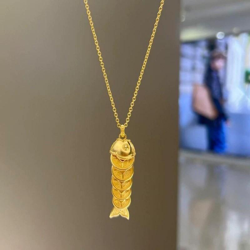 New Chinese High-end Golden Fringed Necklace Female Retro Coin Gourd Exquisite Collarbone Chain Light Luxury Niche Neck Chain