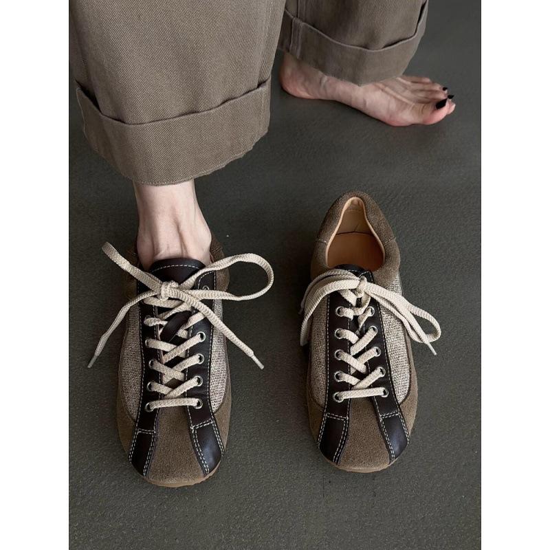 Sheepskin~ Inner Height Increase 4cm Lace-up German Training Shoes Women's 2025 New Retro Flat Baseplate Shoes Casual Sports Forrest Gump Shoes