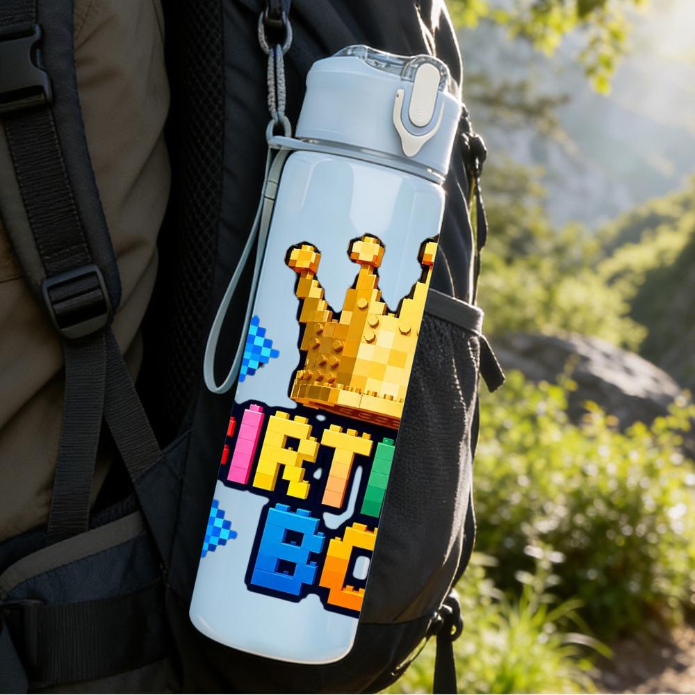 1PC Birthday Boy Crown Letter Graphic 750ml Color Plastic Water Bottle Leakproof Flip Straw Lid For Sports Office Home Use