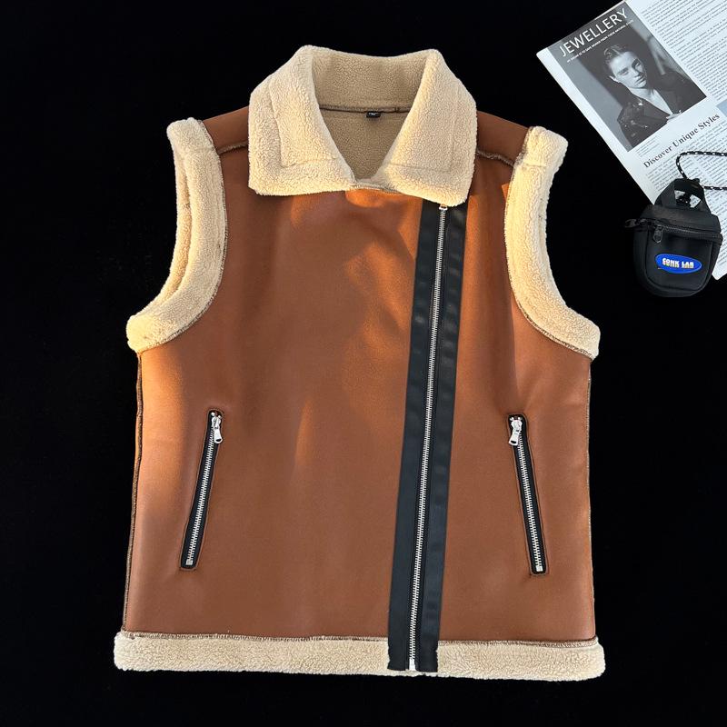 D011 Suede Lambswool Sleeveless Jacket – Lightweight, Warm, and Fleece-Lined for Autumn/Winter