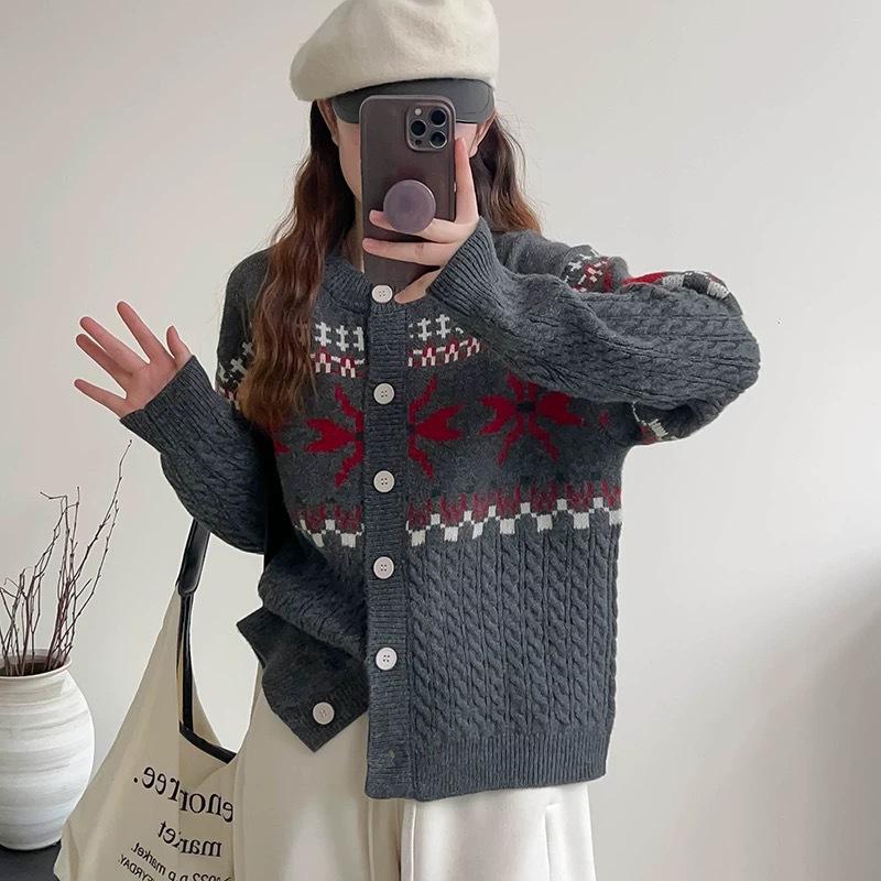 2025 autumn and winter Korean new twist crew neck knitted cardigan women's casual style loose versatile sweater jacket women