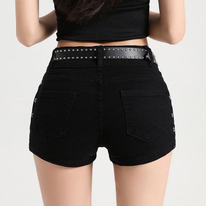 Korean-Style Sexy High-Waisted Rivet Denim Hot Pants - Plus Size, Hip-Hugging Summer Shorts for Women 2025