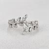 Elegant Women's Personalized Ring, Exquisite Leaf Appearance Design, Inlaid with Shiny Synthetic Zircon