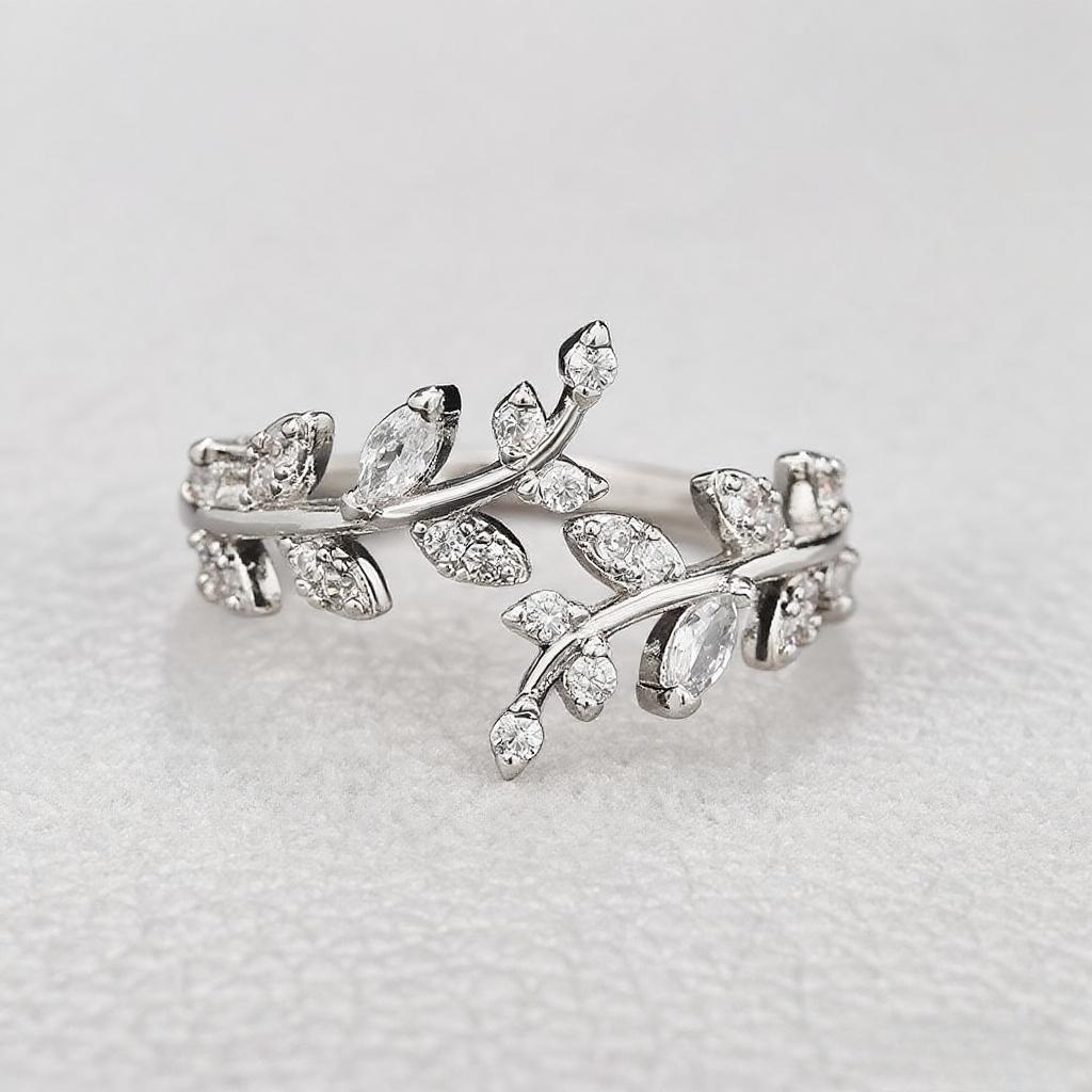 Elegant Women's Personalized Ring, Exquisite Leaf Appearance Design, Inlaid with Shiny Synthetic Zircon