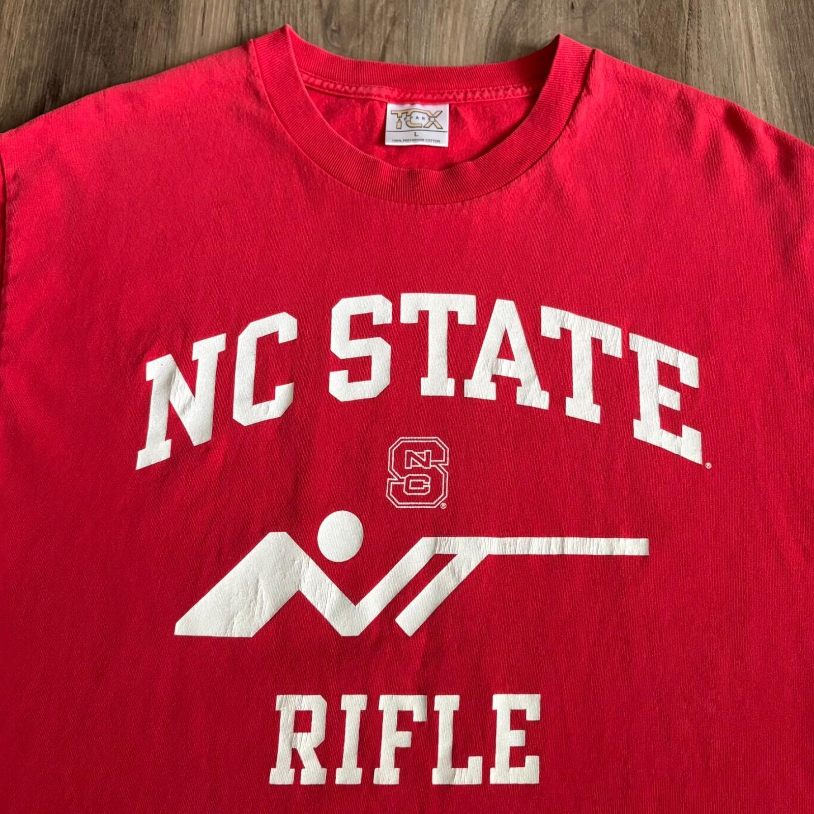 Vintage NC State University Men s Size L NCSU North Carolina Rifle Unisex T-Shirt M