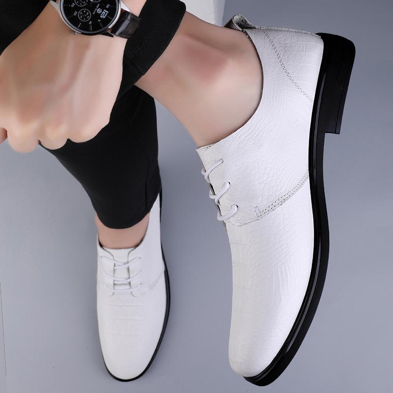 New casual men's leather shoes Luxury quality gentleman style Leisure Outdoor Party Adult daily Black and White flat shoes
