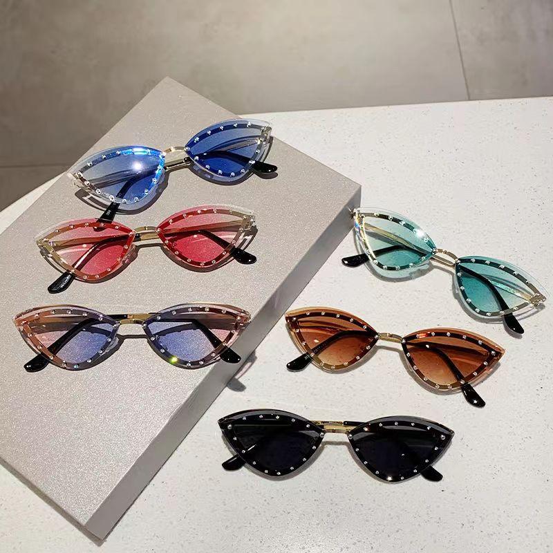 Cat Eye Metal Frame Sunglasses Women Men Oval Vintage Sun Glasses for Female Shades Male Eyewear Elliptic Sunglasses for Female
