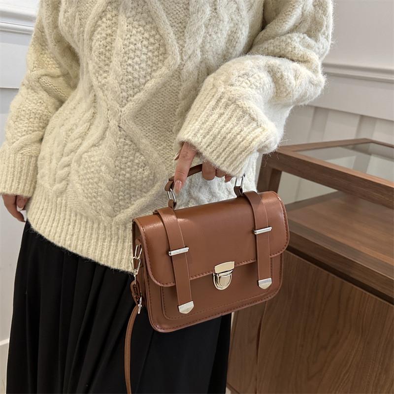 Trendy Korean Vintage Small Square Bag Stylish Minimalist Design For Autumn Fashion