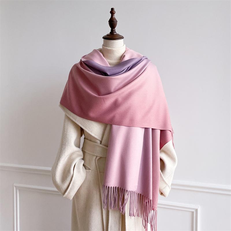 Luxury Winter Cashmere Scarf Women Gradient Handkerchief Warm Pashmina Female Shawl Wrap Soft Pareo Bufanda Winter Hijabs Stole