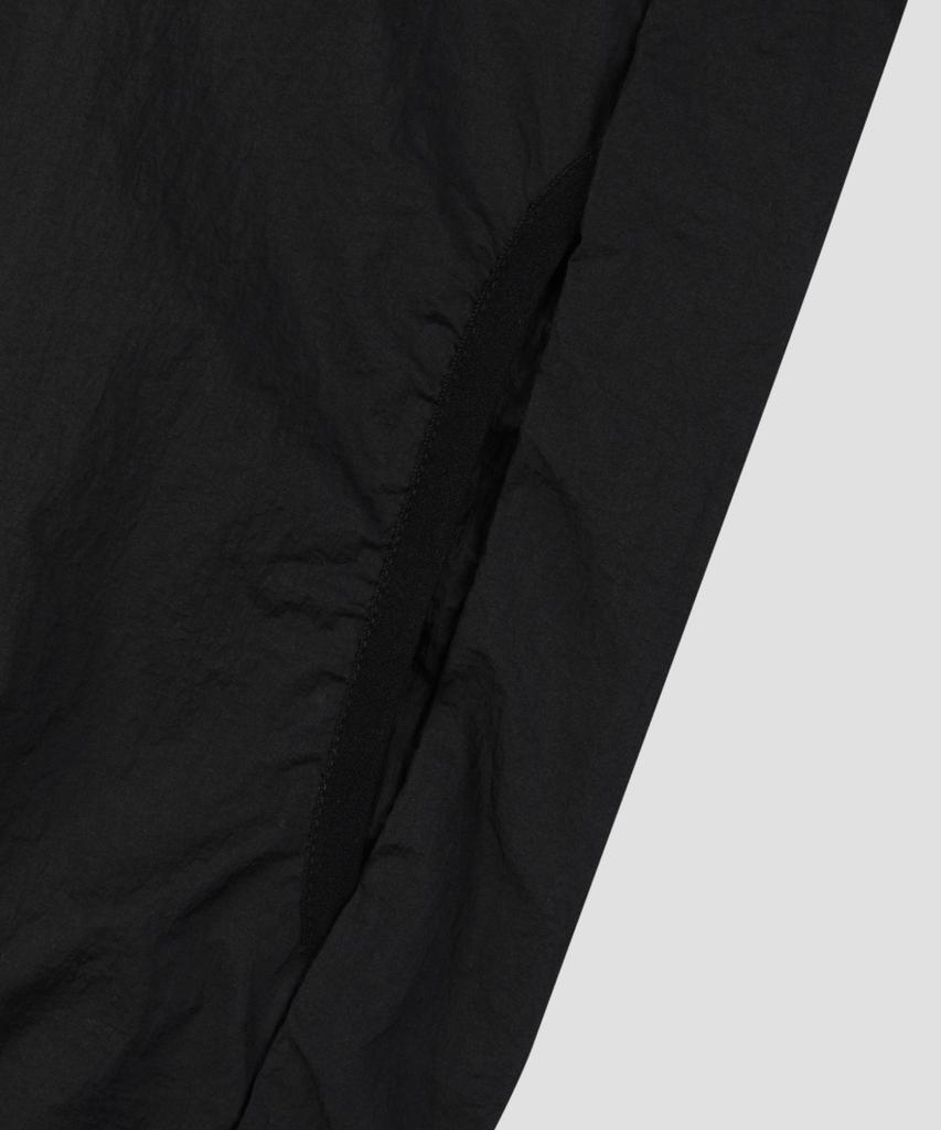 Verdnt Nylon Essential Windbreaker [Black]