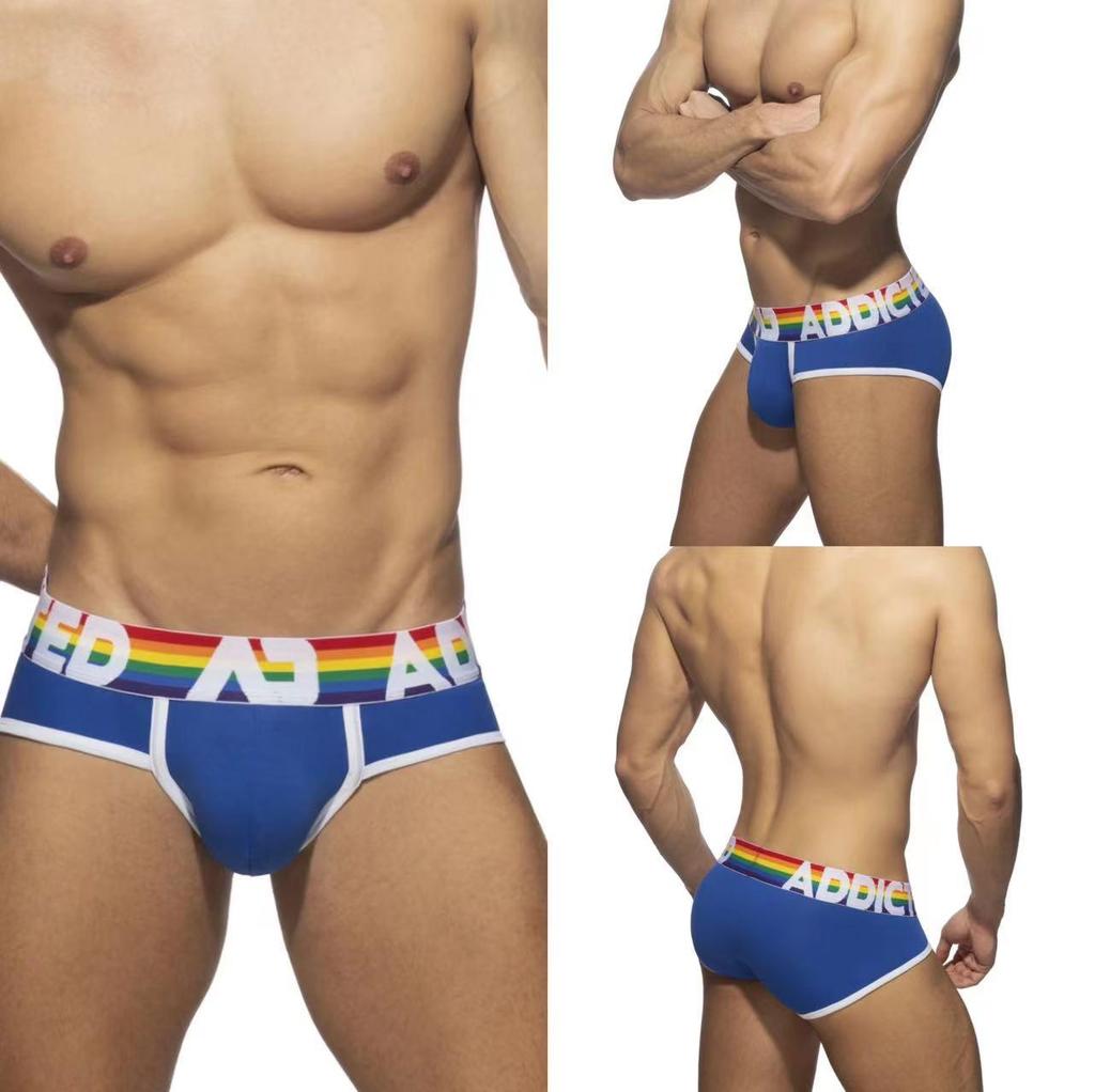 Dazzling Men's Ribbed Thong