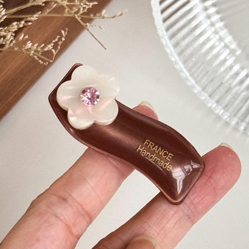 Pattern Contemporary Floral Hair Claw Clip Highend Acetate Material With Elegant Rhinestones Perfect For Women