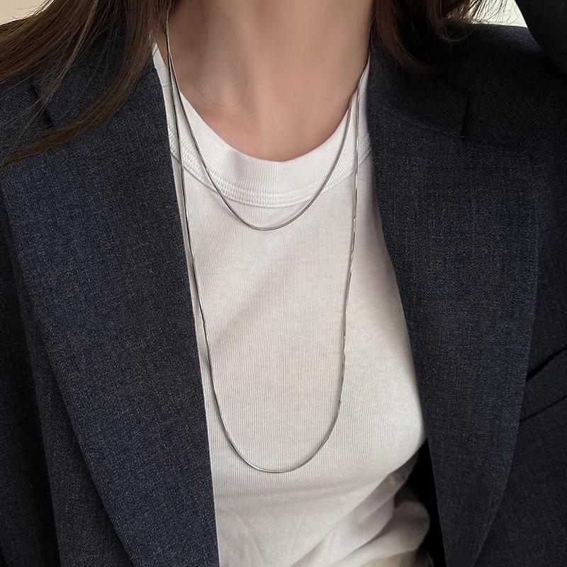 

Simple snake bone chain embossed stackable necklace trendy sweater chain long versatile necklace women