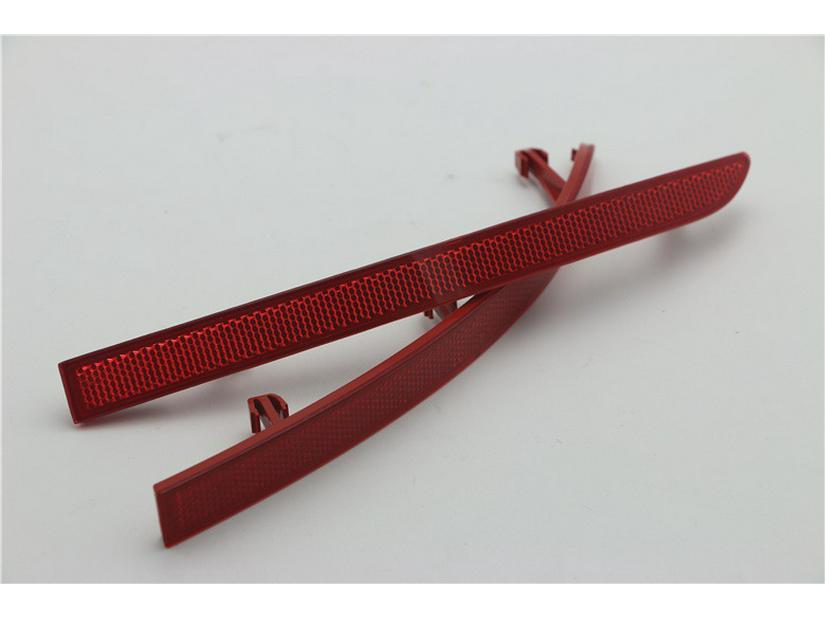 Volkswagen Tiguan 10-17 Zadní nárazník Výstražný odrazový pruh