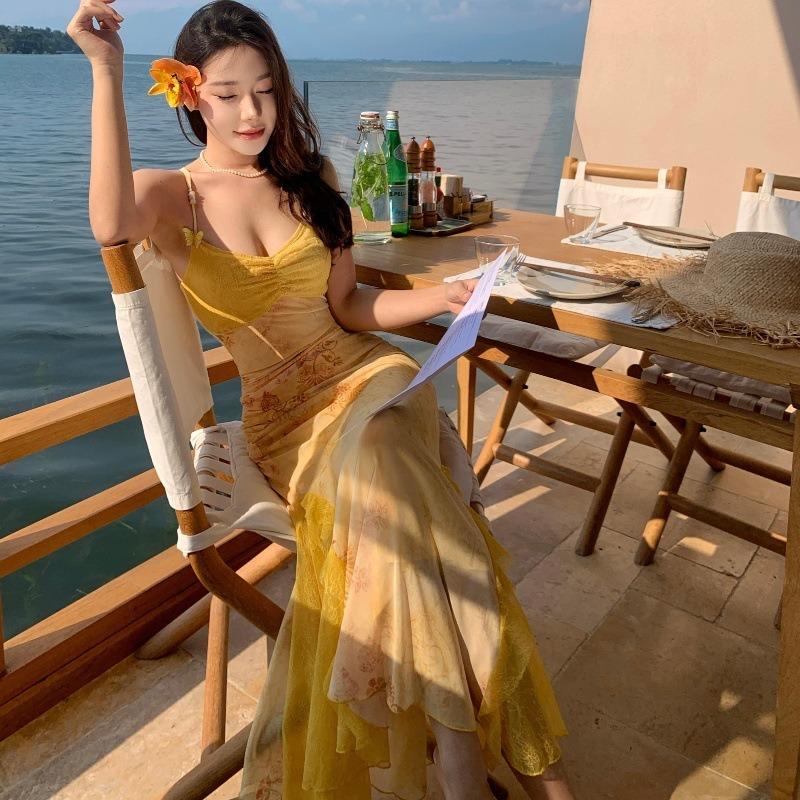 Sexy Premium Yellow Bell Vacation Print Elastic Slim Skinny Splicing Fishtail Suspender Dress