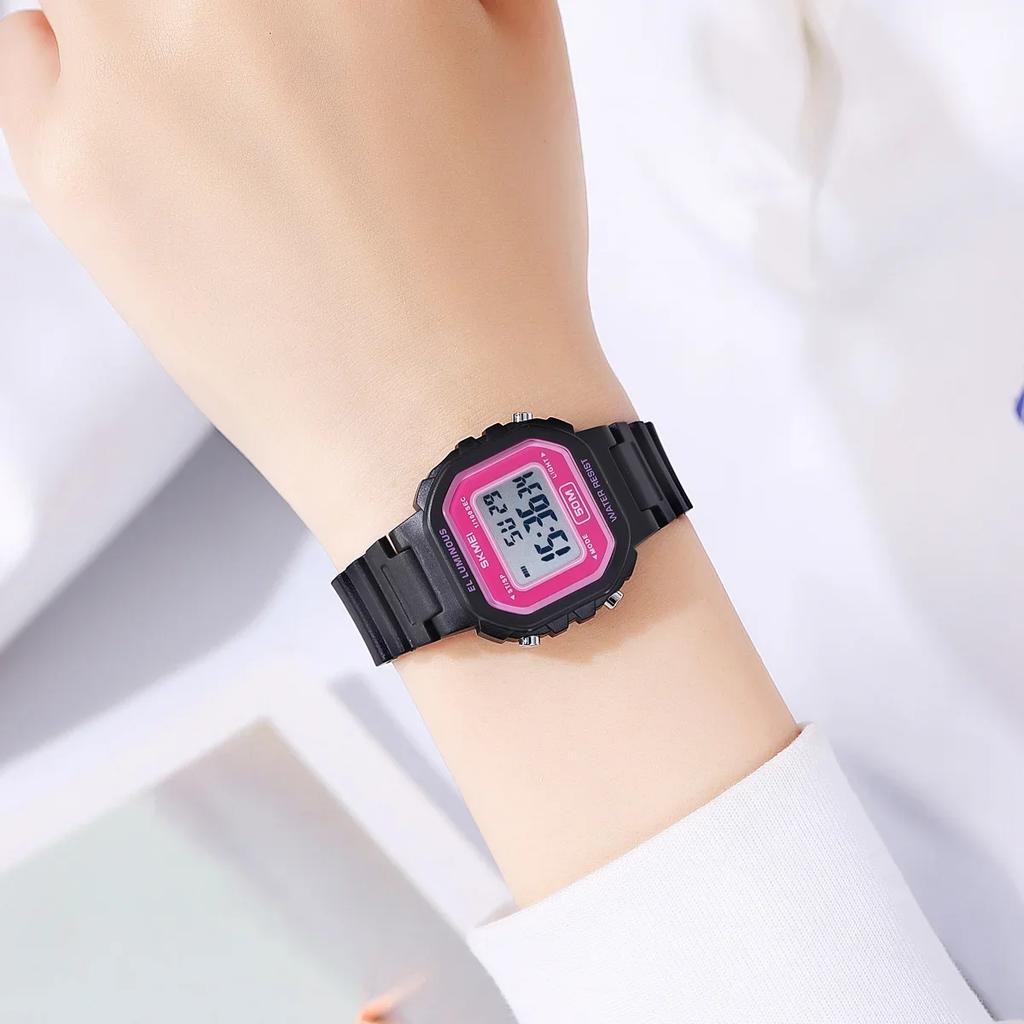 SKMEI 2326 Orologi da Polso Digitali Casual Impermeabili 5Bar Conto alla Rovescia Sveglia Femminile Data Automatica Sport Freschezza Orologio Donna Crono