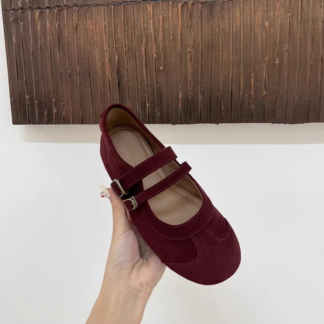 

French shallow mouth small single shoes women s autumn 2025 new double buckle with round head flat bottom gentle evening Mary Jane shoes 35