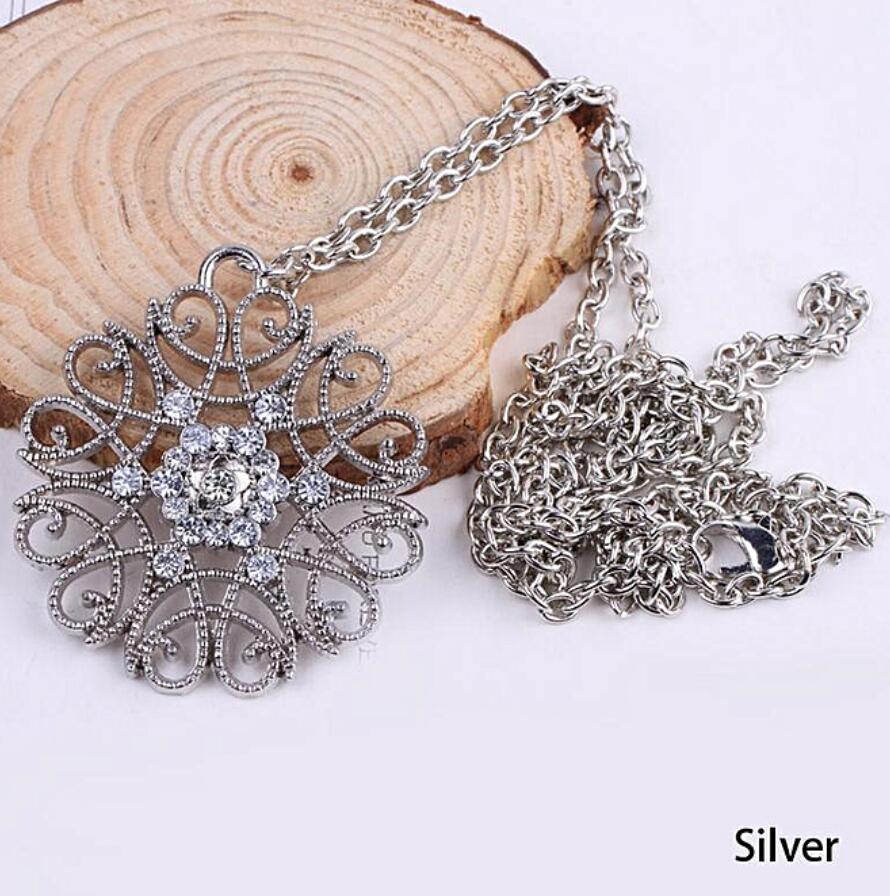Flower Chain  Hollow Long Gift Pendant Jewelry Necklace Fashion Necklaces