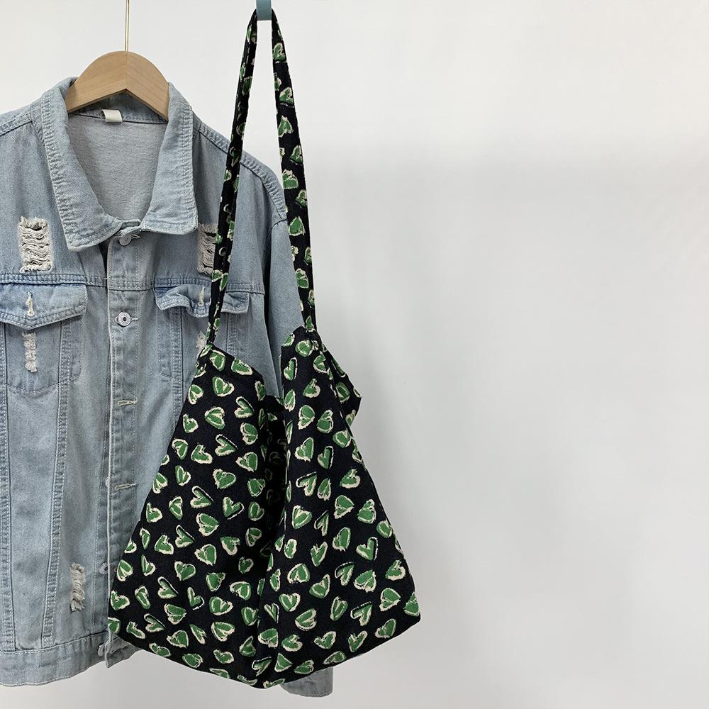 A Crossbody Bag with A Zipper and A Large-capacity Single-shoulder Shopping Bag