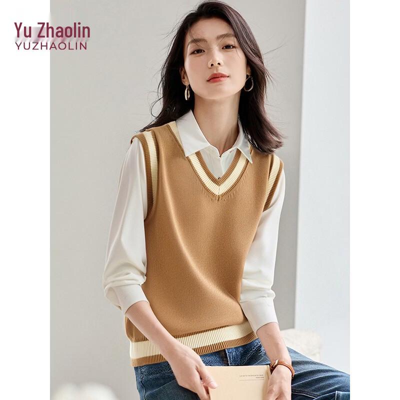 

Женский вязаный жилет M