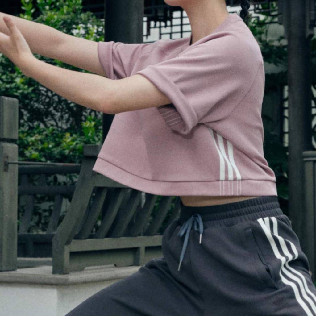 Adidas Originals Trefoil Toc Graphic Tee Striped Colorblock Crop Round Neck Sports Tee Women Tops Magic-Purple Pink IN1007