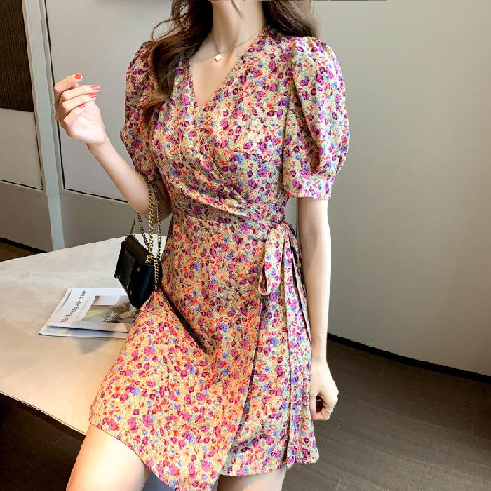 

Summer new super fairy Mori waist thin V-neck floral one-piece big pendulum short-sleeved dress women ins 3XL фіолетовий