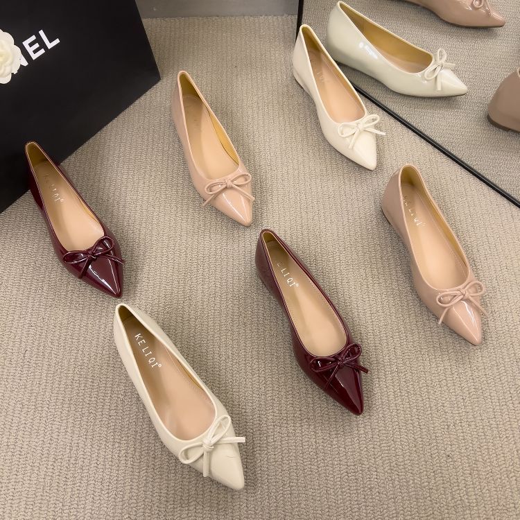 Pointed Small Commuter Single Shoes Women's Spring 2025 New Bow Super Versatile Soft Sole Red Mary Jane Shoes
